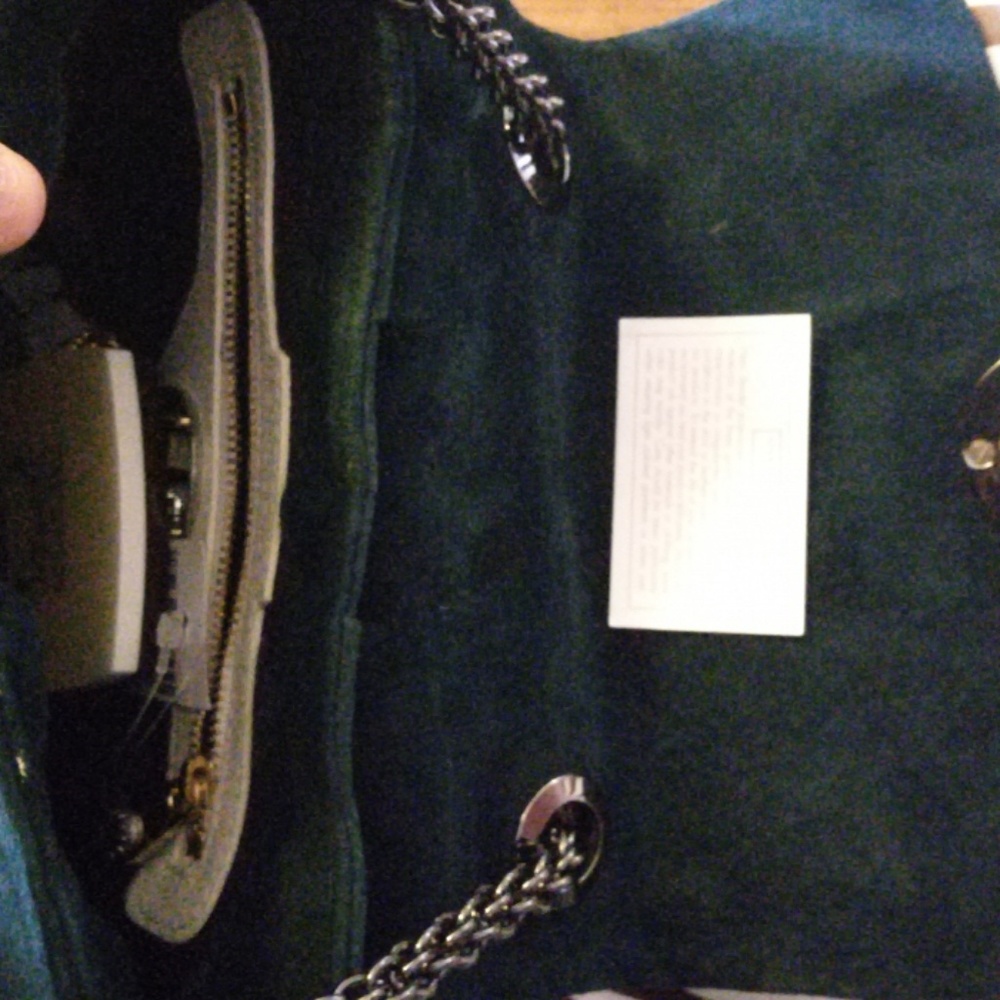 Priced to sell Henri Bendel crossbody - Picture 5 of 5